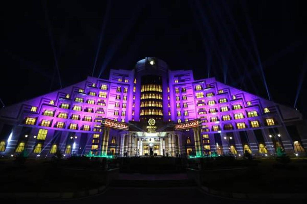 Multi Grand Pharaon Hotel Ptghni Extérieur photo