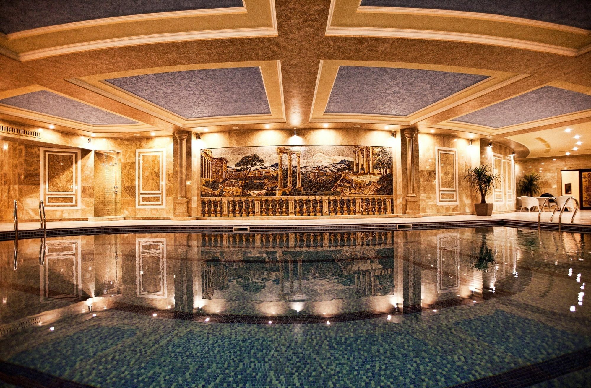 Multi Grand Pharaon Hotel Ptghni Extérieur photo