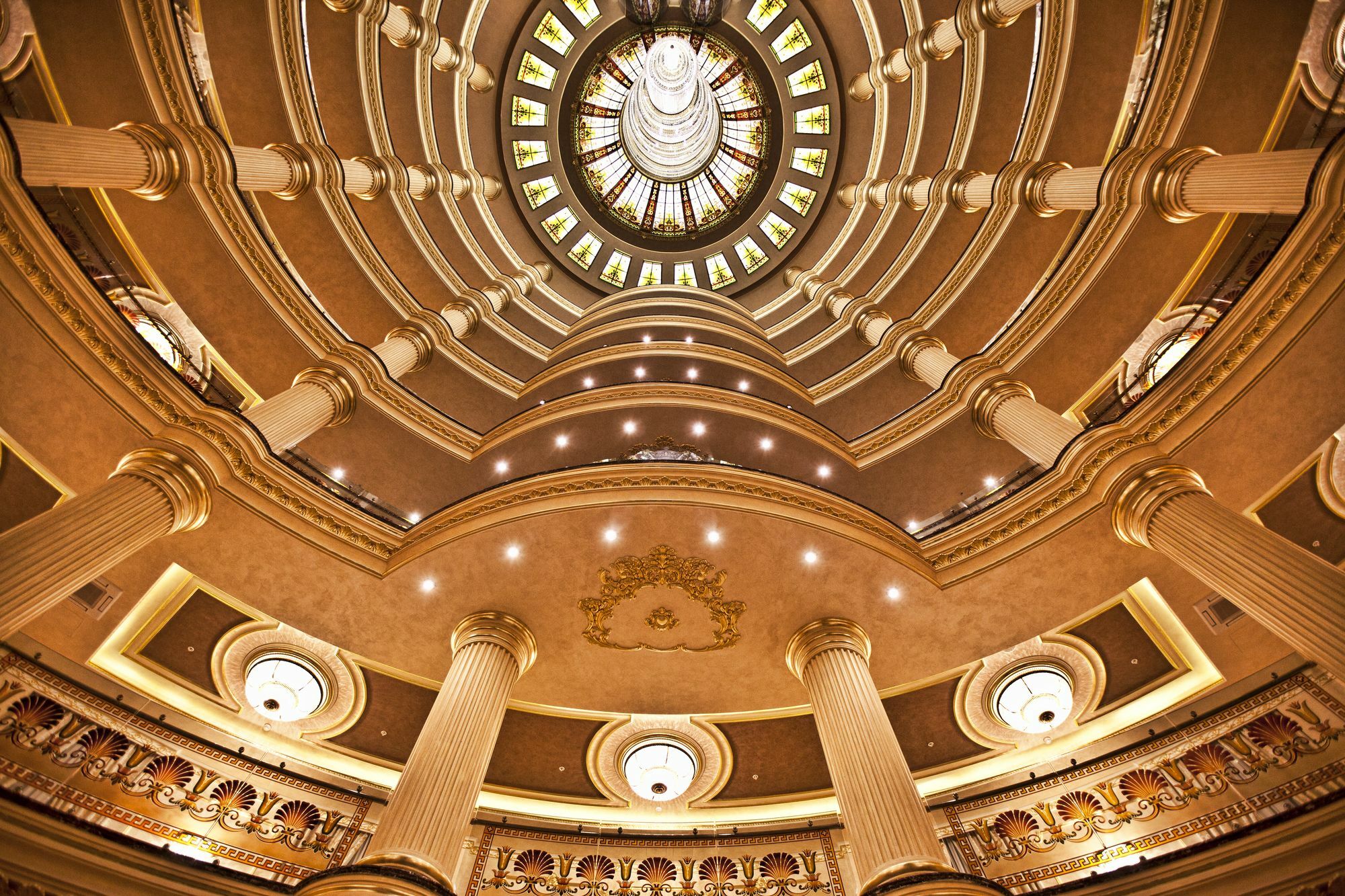 Multi Grand Pharaon Hotel Ptghni Extérieur photo